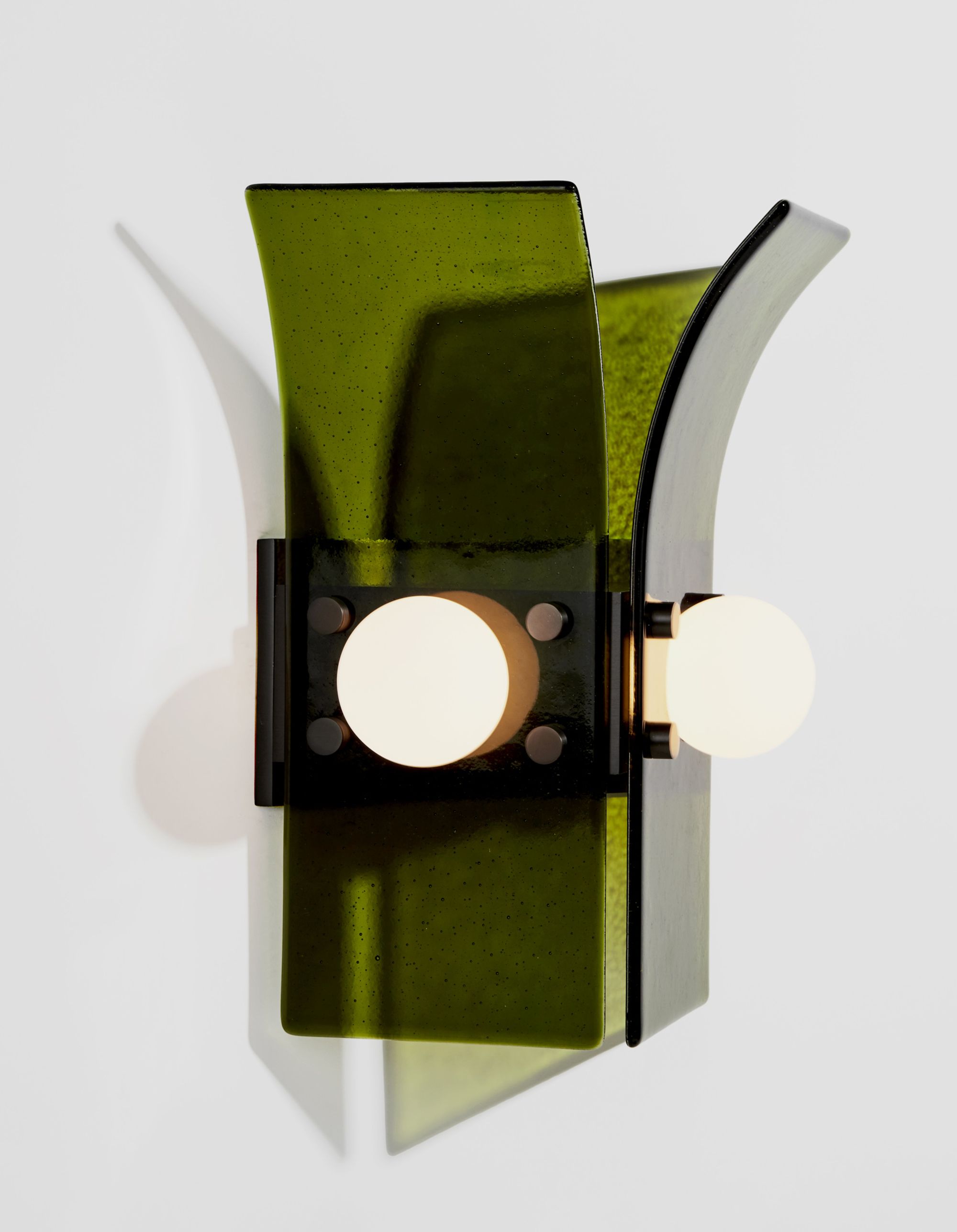 PALM SCONCE par Blue Green Works