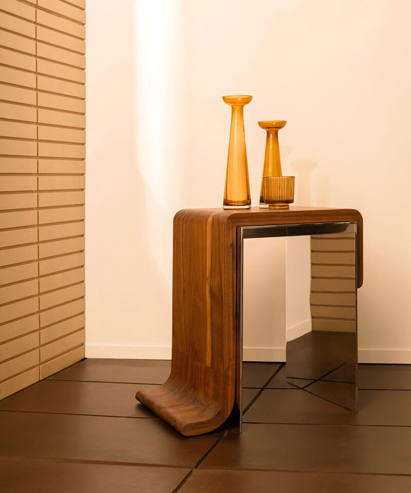 MELT SIDE TABLE par Bower