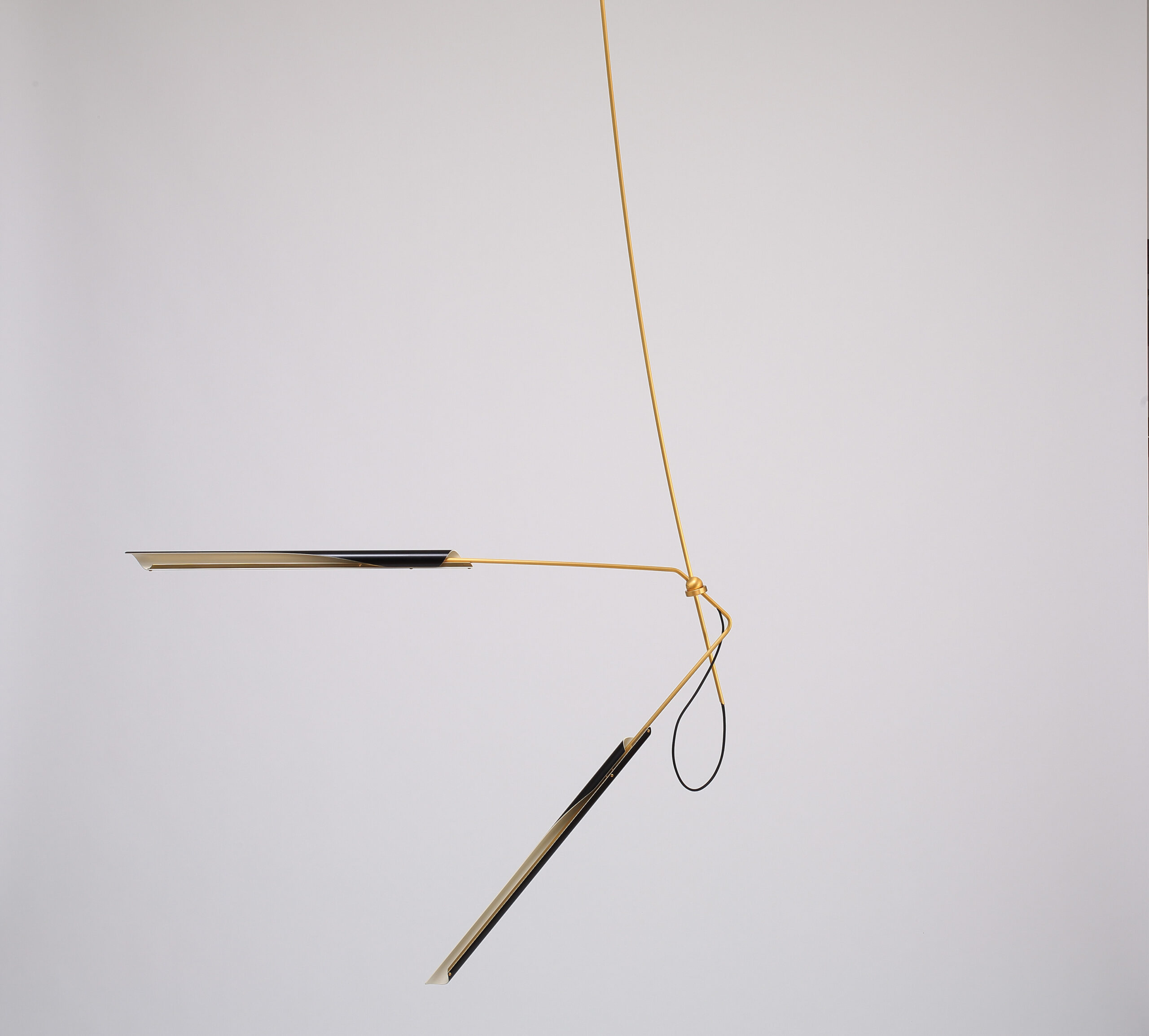 OTTO V PENDANT No.447 par David Weeks