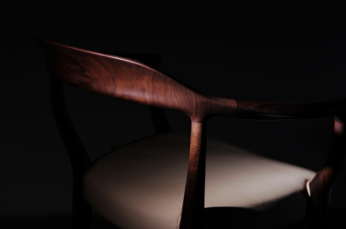 44 Chair par Finn juhl
