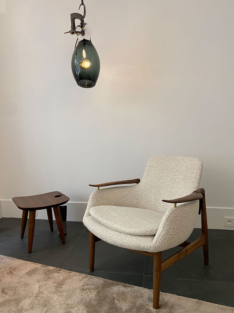 53 CHAIR par Finn juhl