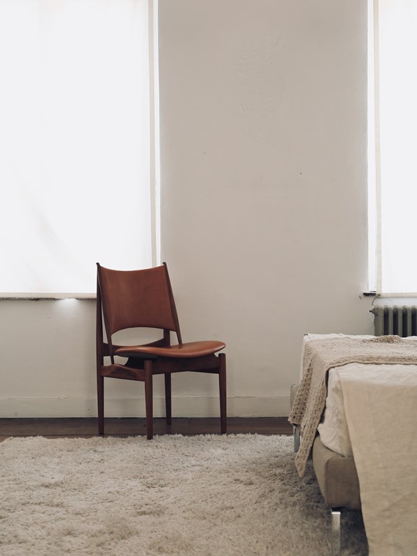 EGYPTIAN CHAIR par Finn juhl