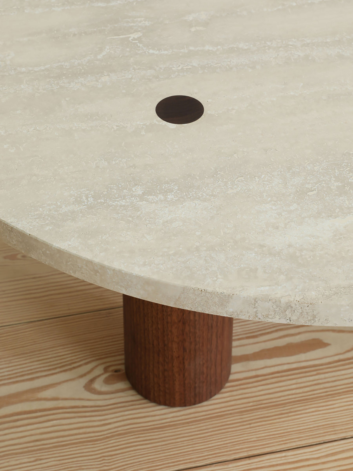 COLUMN COFFEE TABLE - ROUND/STONE par Fort Standard