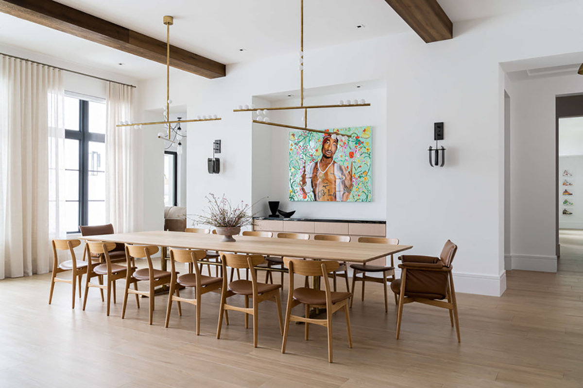 PILLAR DINING TABLE par Fort Standard