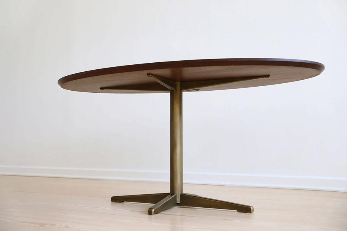 PILLAR DINING TABLE - PEDESTAL par Fort Standard