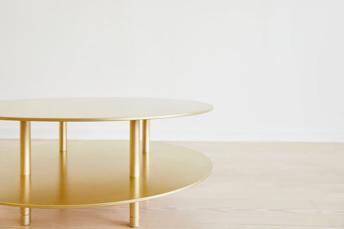 STRATA COFFEE TABLE - TWO TIER/ROUND/METAL par Fort Standard