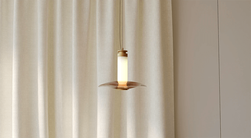 LUNA A SMALL DISC PENDANT par Gabriel Scott