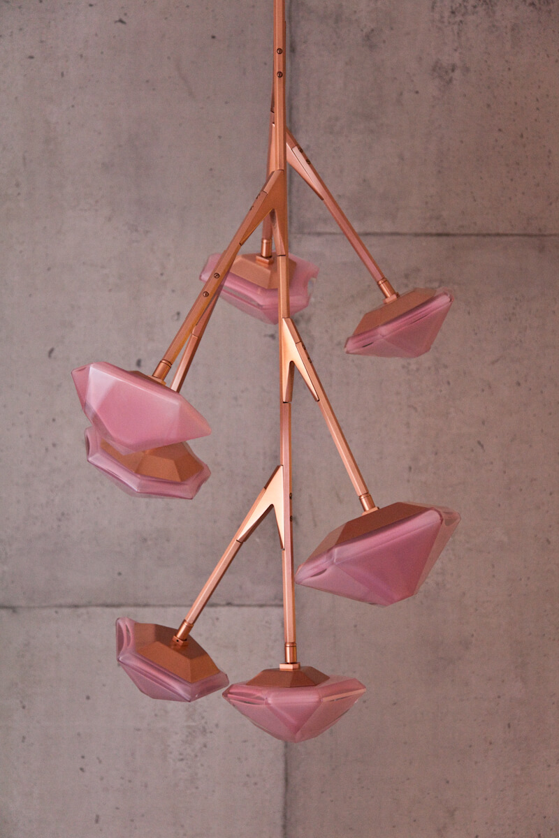 MYRIAD VERTICAL CHANDELIER 7 par Gabriel Scott