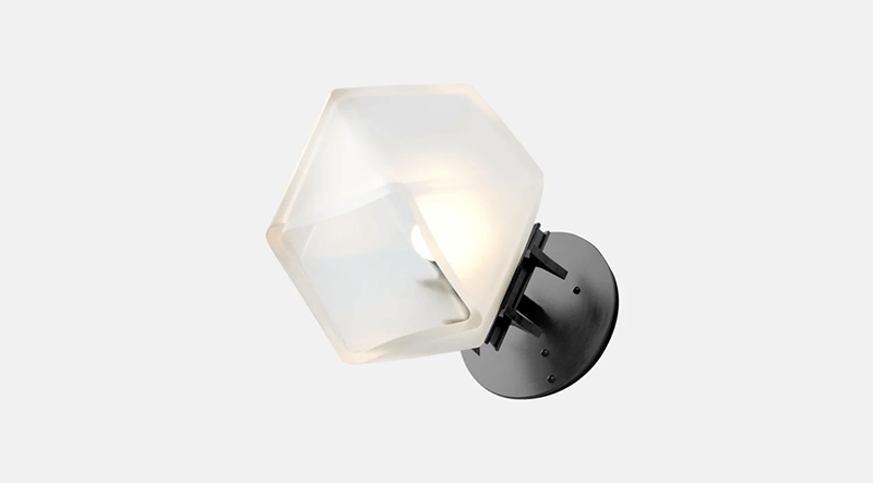 WELLES GLASS SINGLE WALL SCONCE par Gabriel Scott