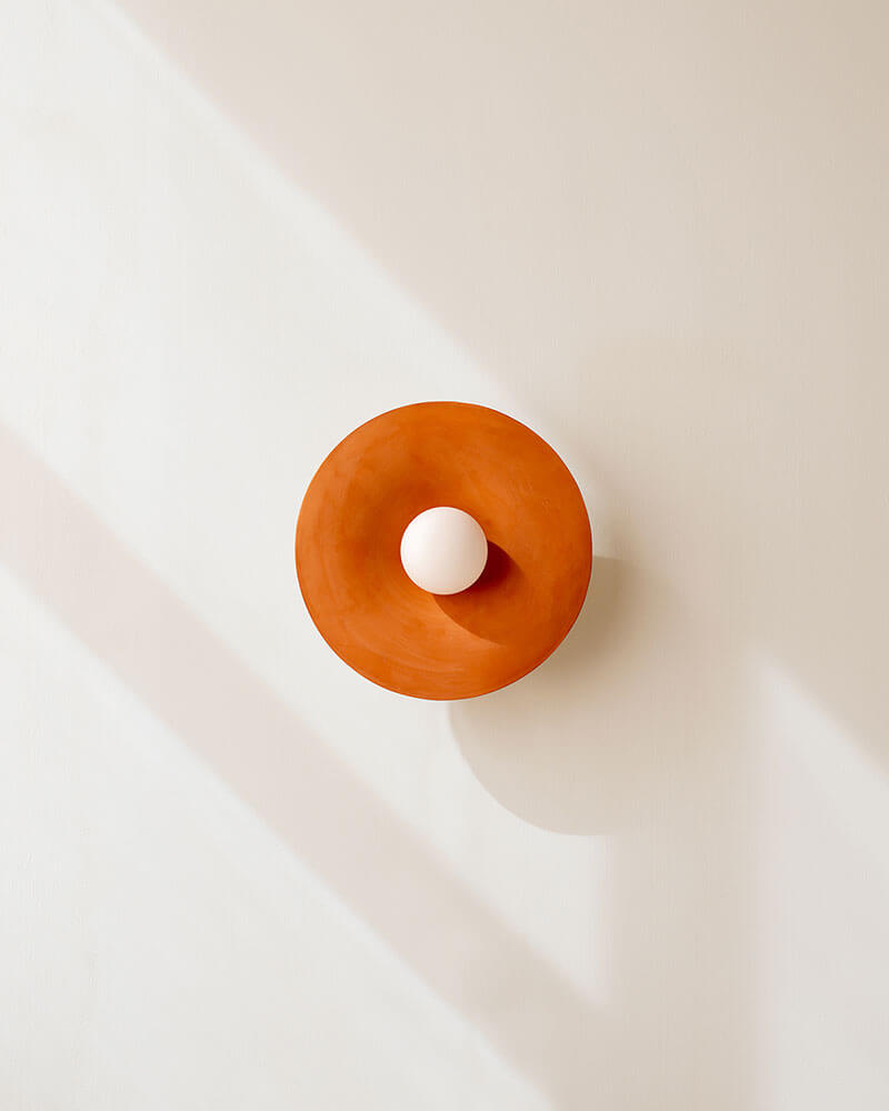 ALIEN ORB SURFACE MOUNT par IN COMMON WITH