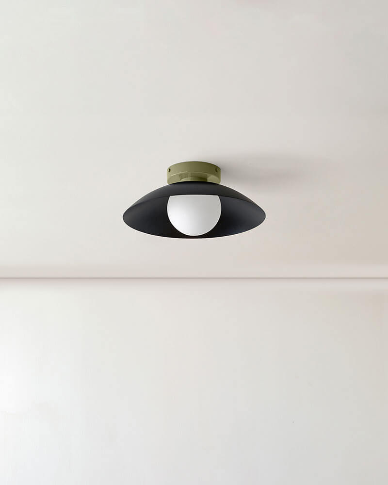 ARUNDEL ORB SURFACE MOUNT par IN COMMON WITH