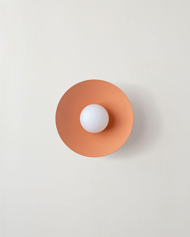 ARUNDEL ORB SURFACE MOUNT par IN COMMON WITH