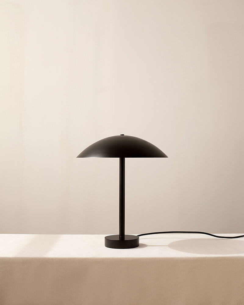 ARUNDEL TABLE LAMP par IN COMMON WITH