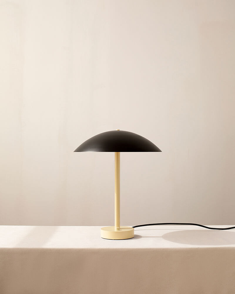 ARUNDEL TABLE LAMP par IN COMMON WITH