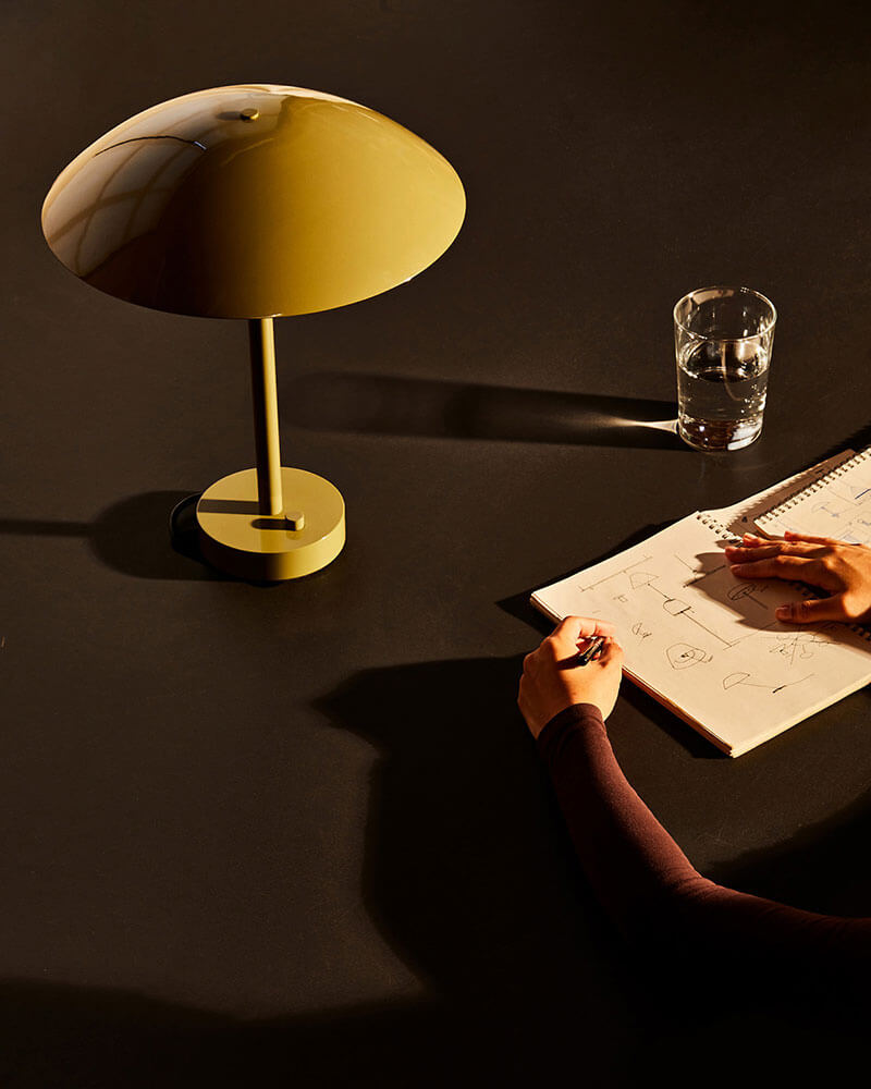 ARUNDEL TABLE LAMP par IN COMMON WITH