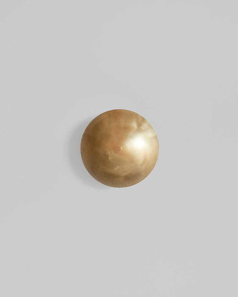 BRASS ARUNDEL SURFACE MOUNT par IN COMMON WITH