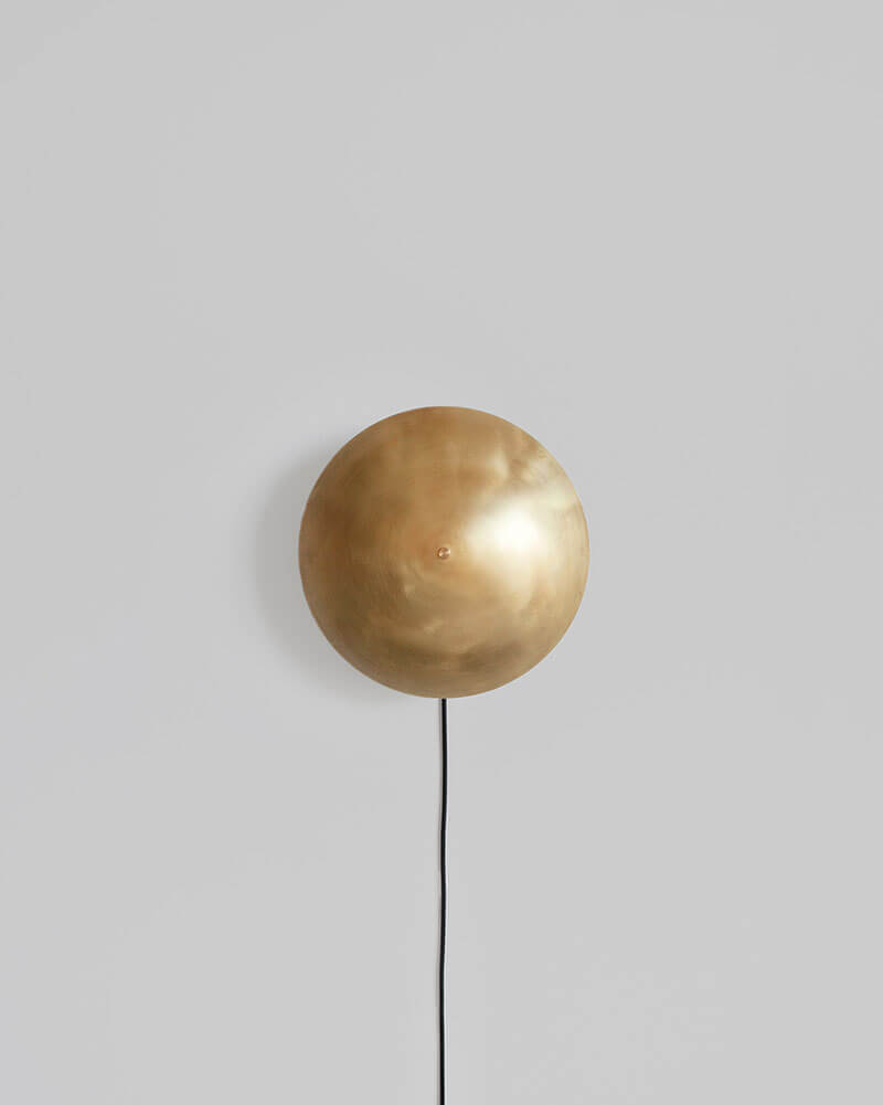 BRASS ARUNDEL SURFACE MOUNT par IN COMMON WITH