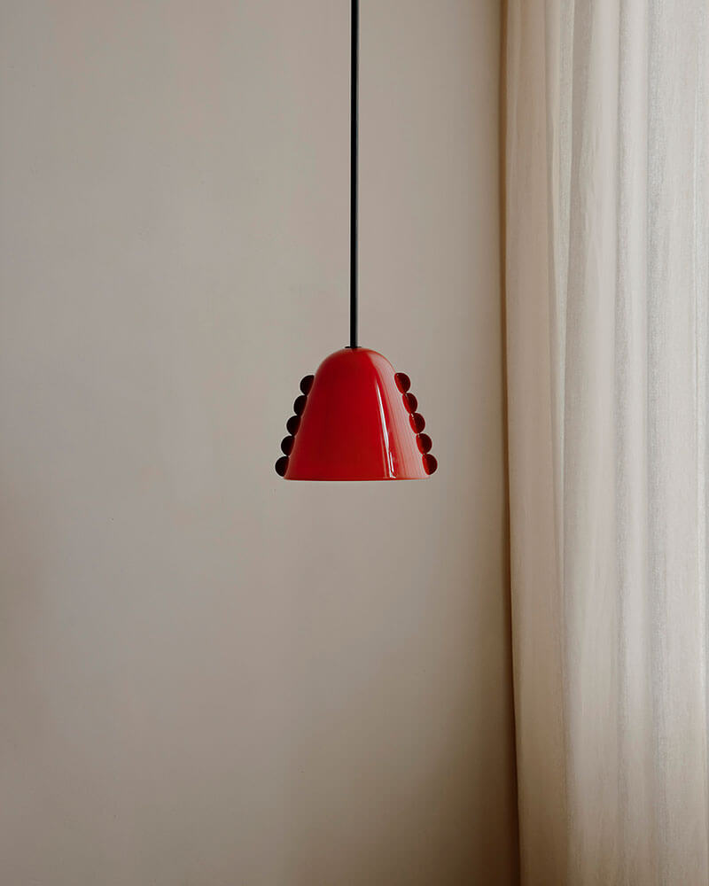 CALLA PENDANT, MEDIUM par IN COMMON WITH