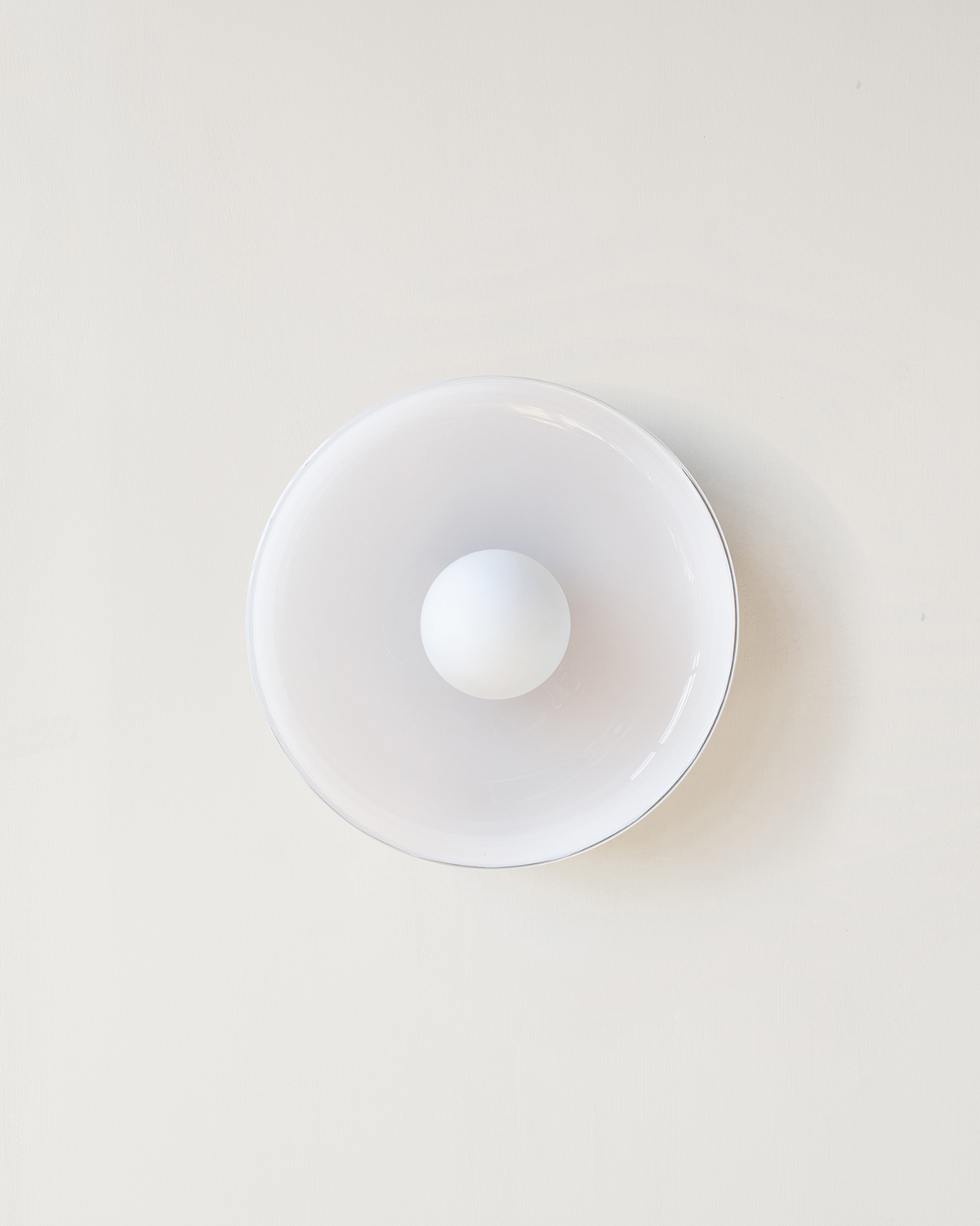 DISC SURFACE MOUNT, MEDIUM par IN COMMON WITH