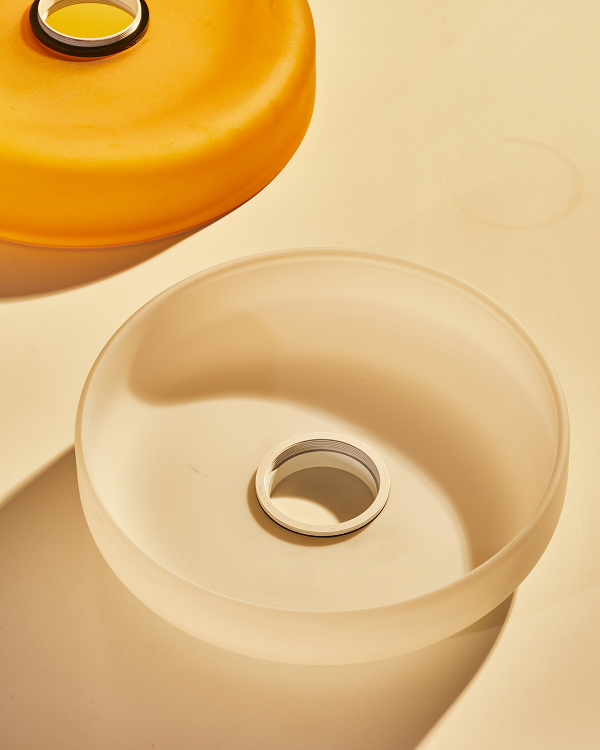 DISC SURFACE MOUNT, SMALL par IN COMMON WITH