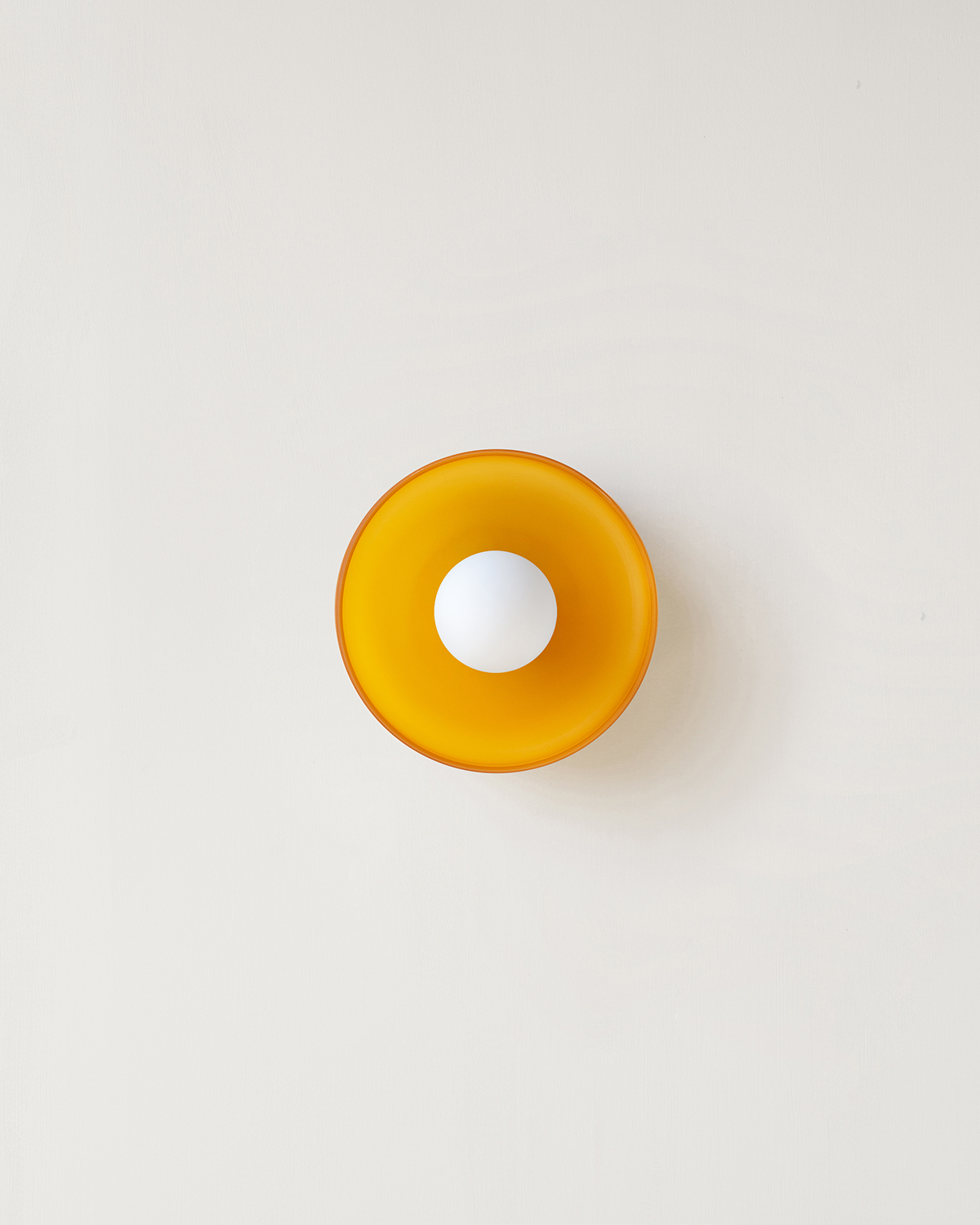 DISC SURFACE MOUNT, SMALL par IN COMMON WITH