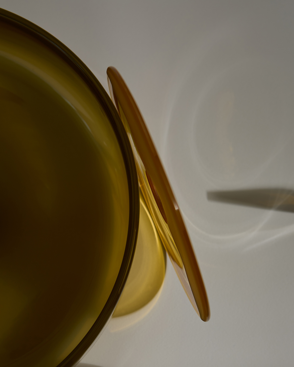 DISC SURFACE MOUNT, SMALL par IN COMMON WITH