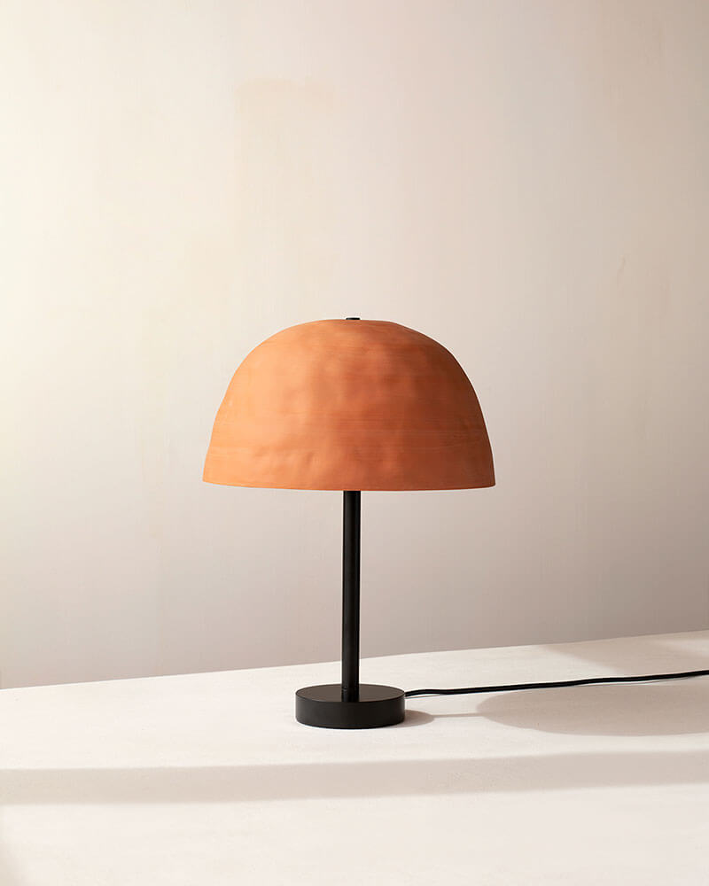 DOME TABLE LAMP par IN COMMON WITH