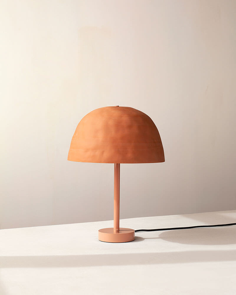 DOME TABLE LAMP par IN COMMON WITH