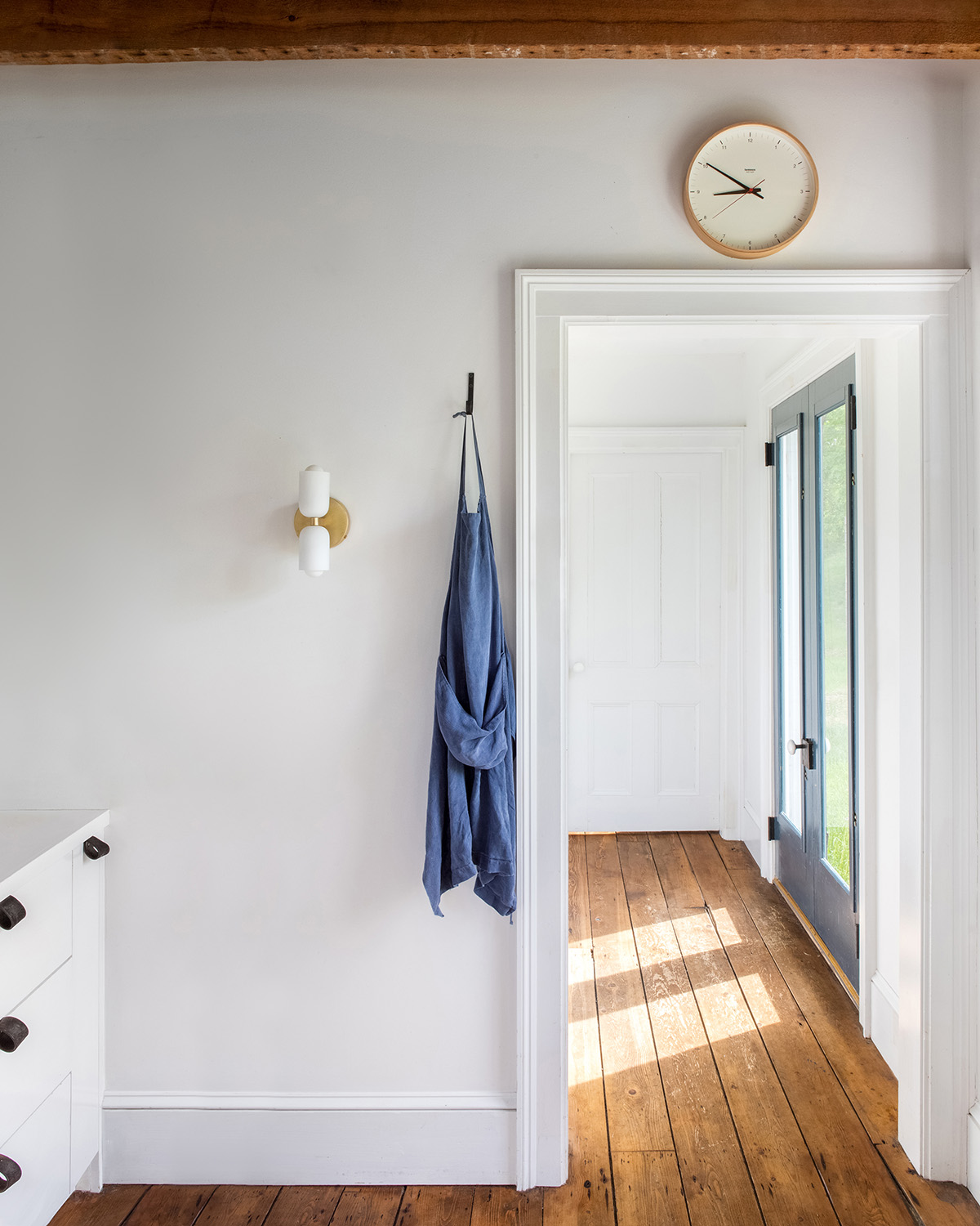 GLASS UP DOWN SCONCE par IN COMMON WITH