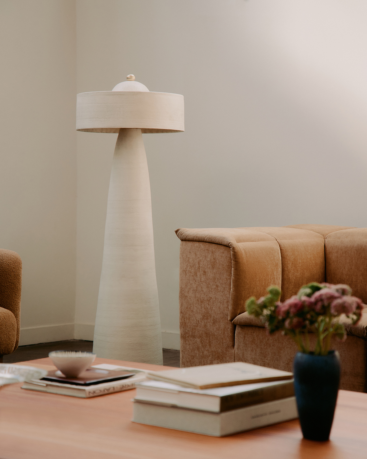 HELENA FLOOR LAMP par IN COMMON WITH