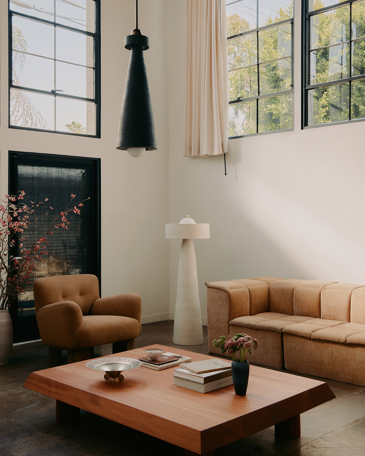 HELENA FLOOR LAMP par IN COMMON WITH