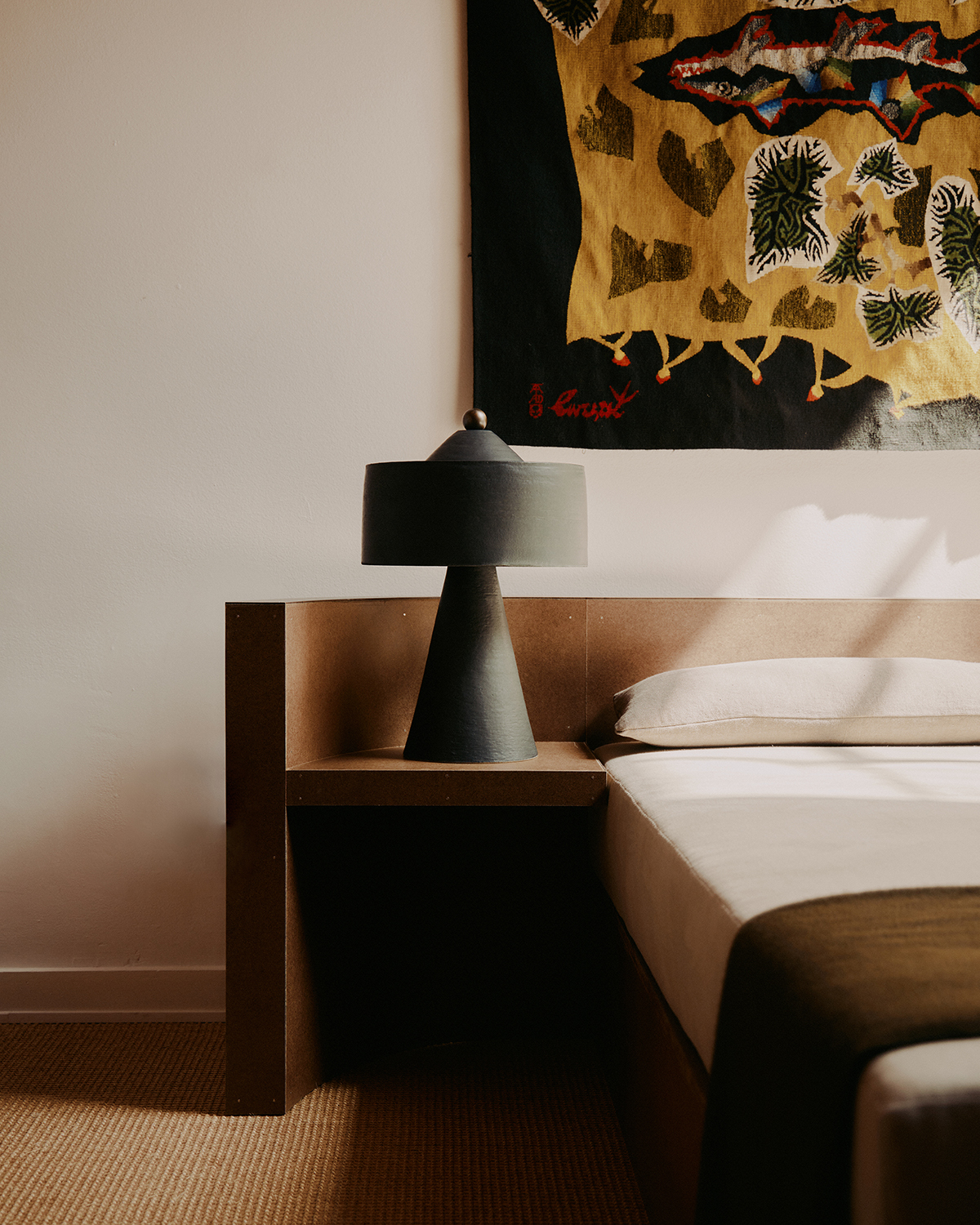 HELENA TABLE LAMP par IN COMMON WITH