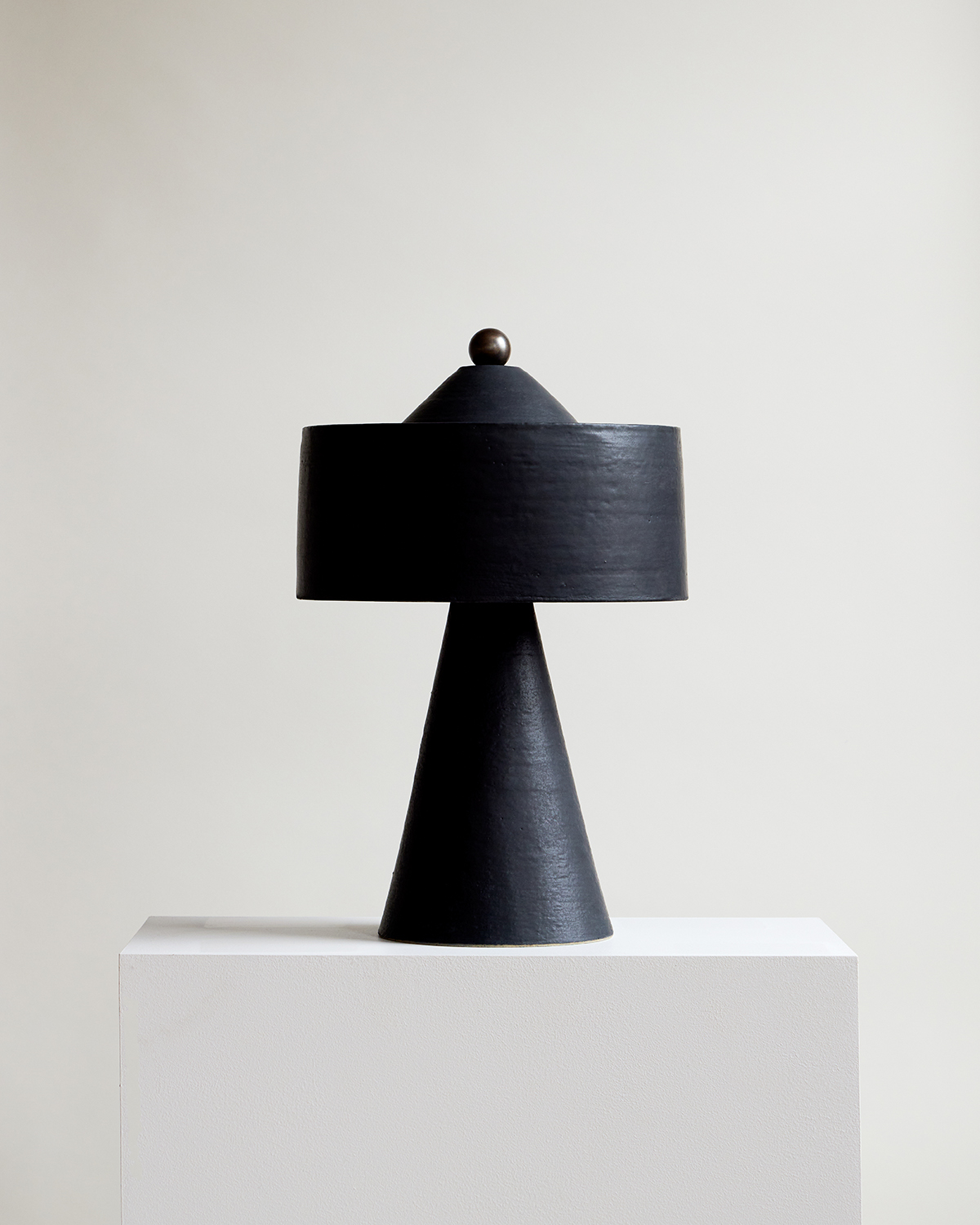 HELENA TABLE LAMP par IN COMMON WITH