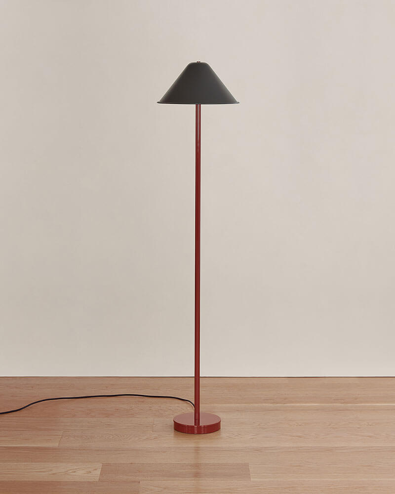 EAVE FLOOR LAMP par IN COMMON WITH