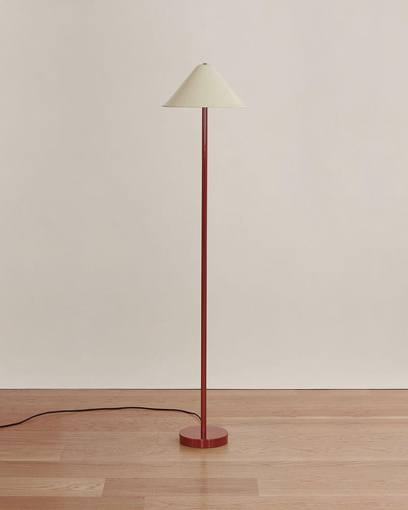 EAVE FLOOR LAMP par IN COMMON WITH