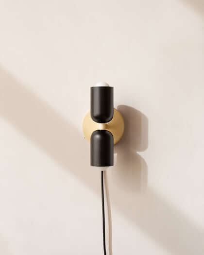 UP DOWN SCONCE, PLUG-IN par IN COMMON WITH
