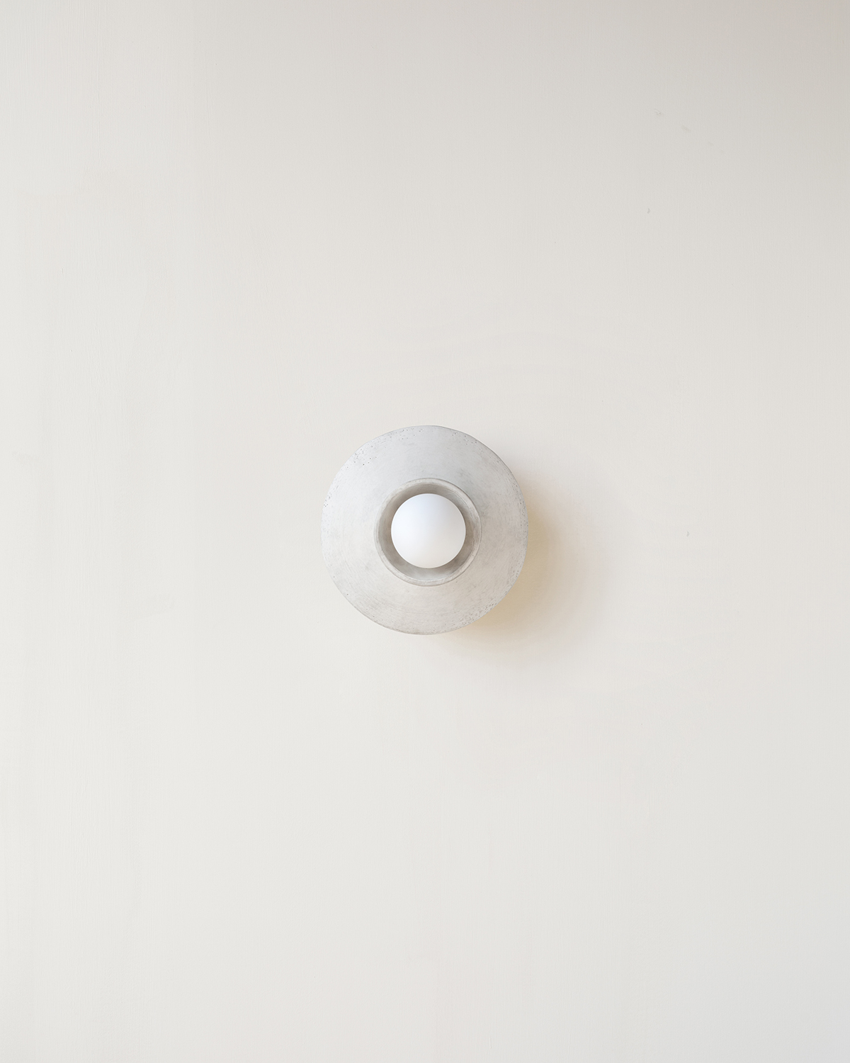 VARINIA SURFACE MOUNT par IN COMMON WITH