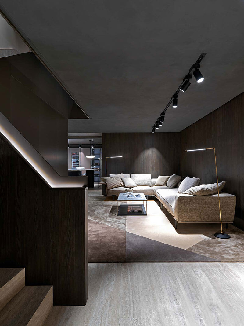 THIN FLOOR LAMP par Juniper