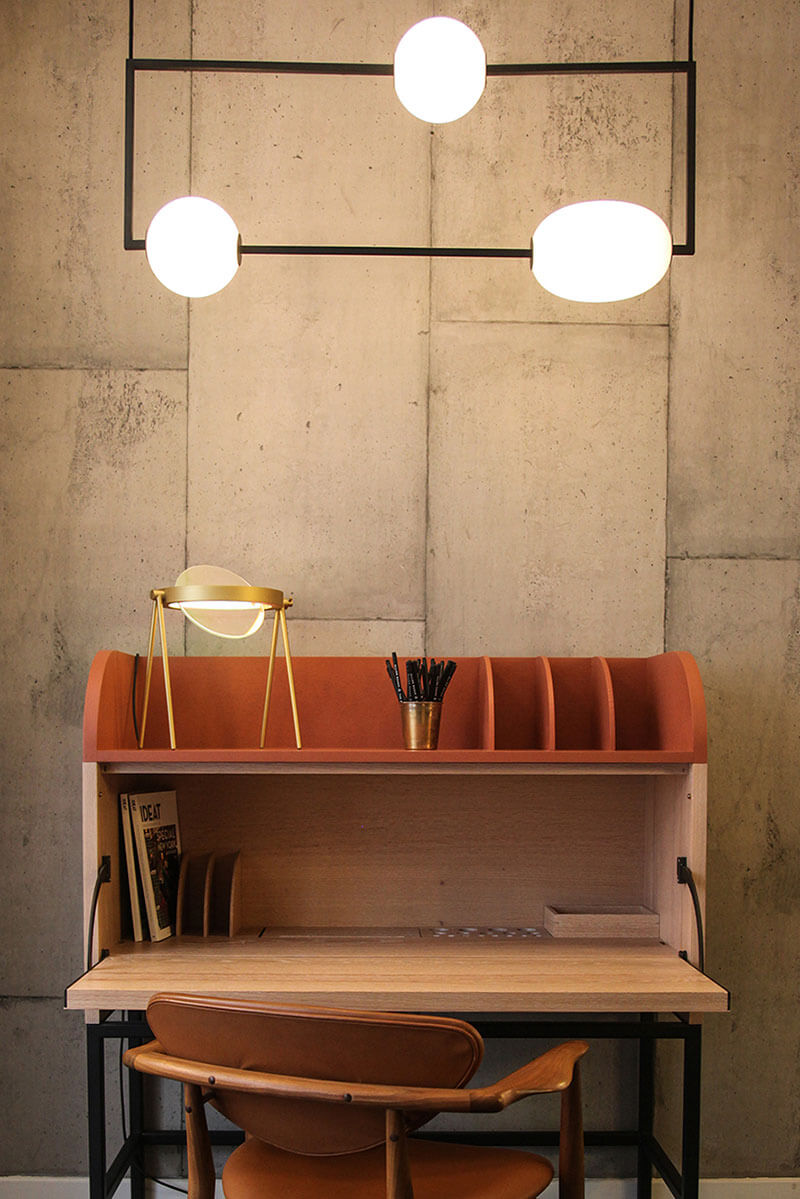 SHAKER WORKSTATION par L&G Studio