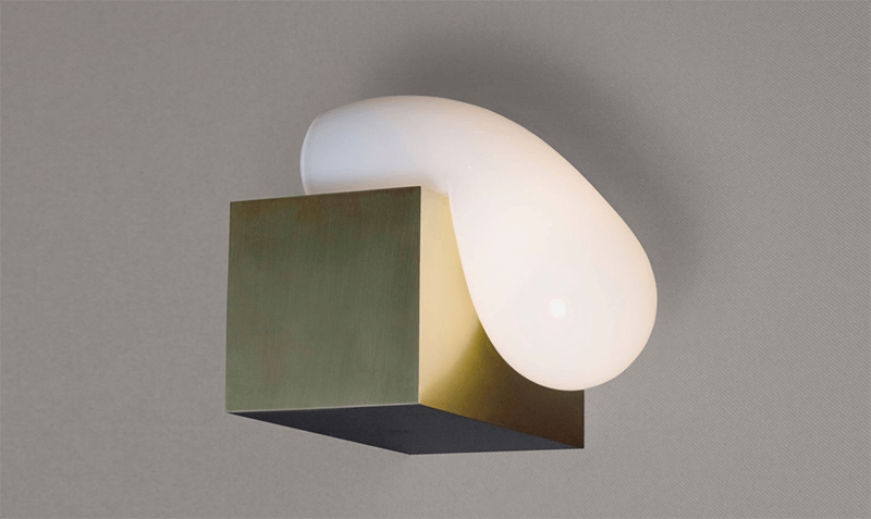 CATCH BOX SCONCE CW.01.07 par Lindsey Adelman