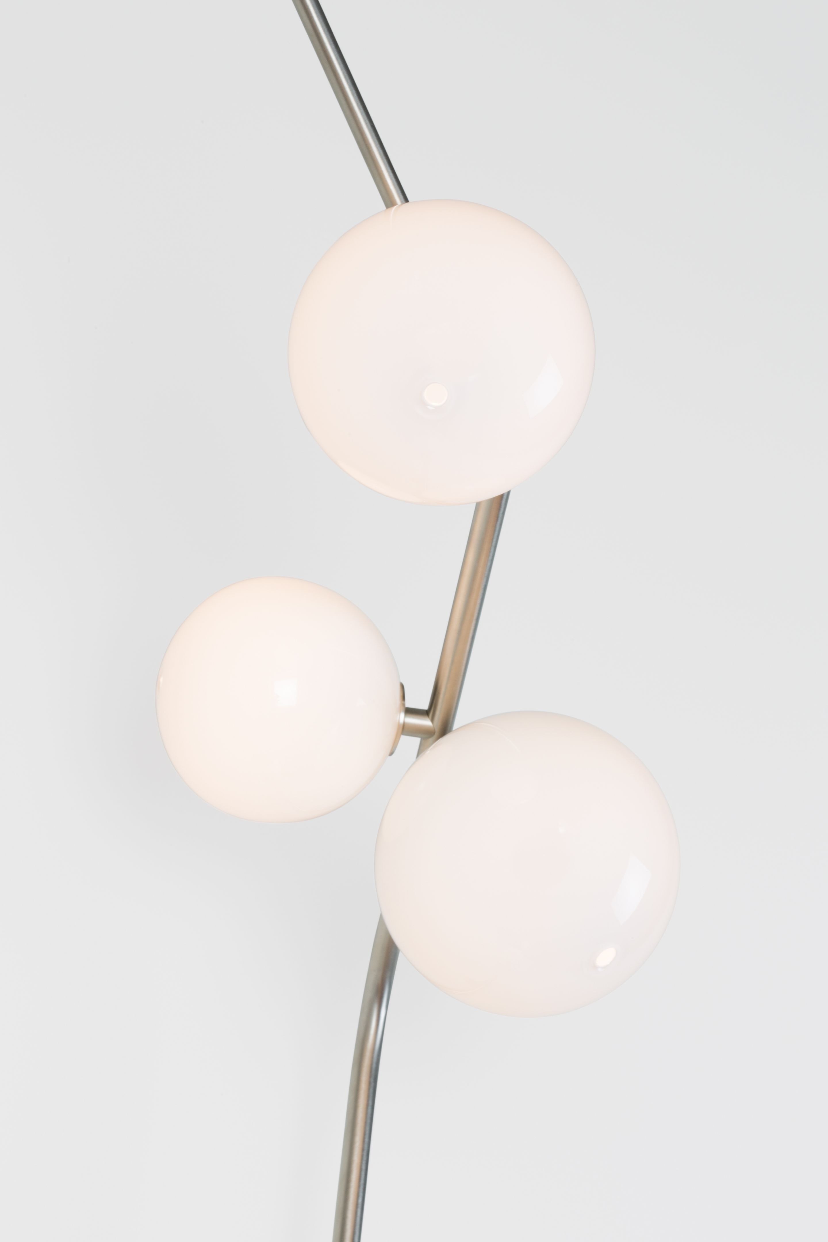 GLOBE CHERRY BOMB FLUSH MOUNT CB.04.02 par Lindsey Adelman
