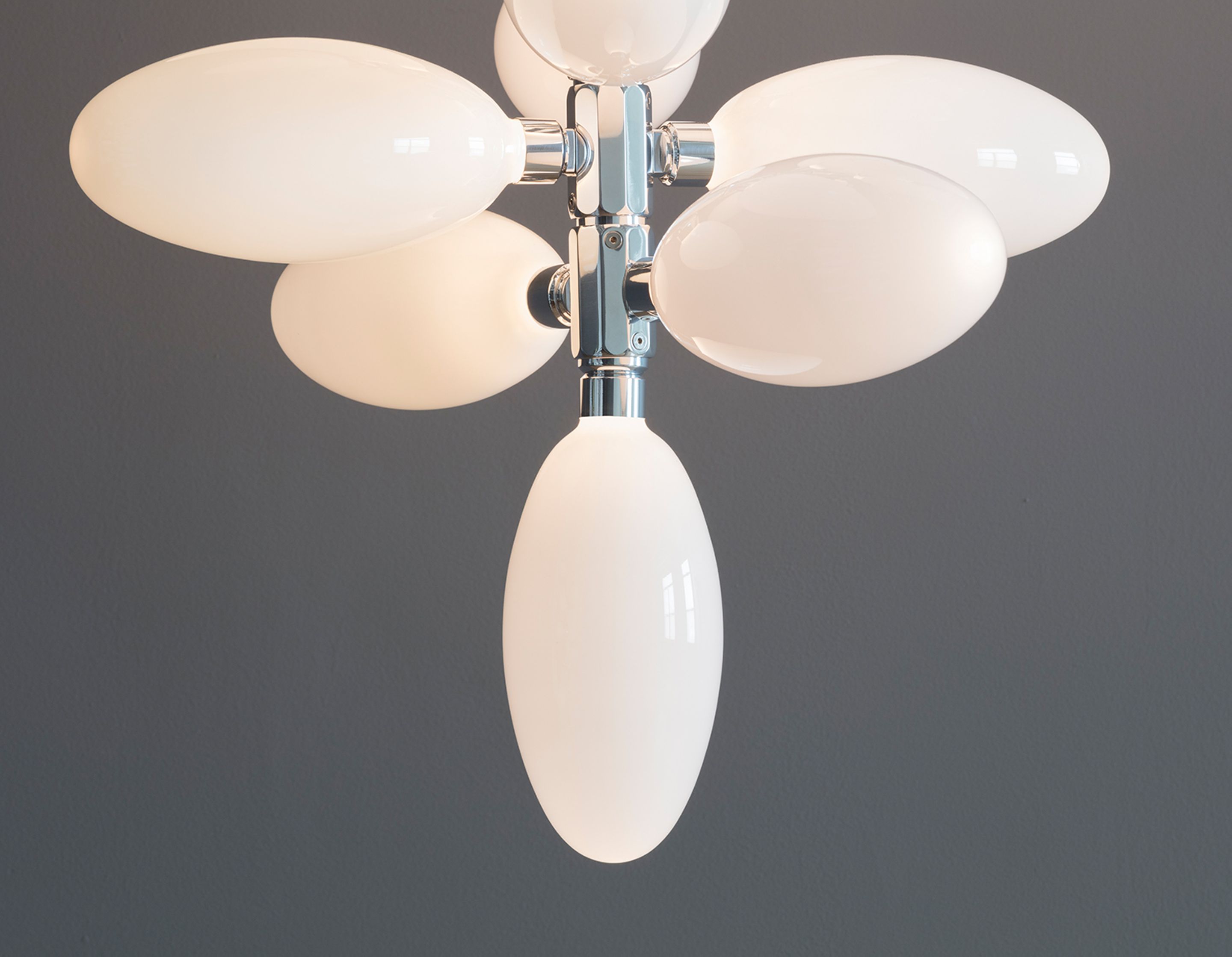 KINGDOM CHANDELIER KDC.77.01 par Lindsey Adelman