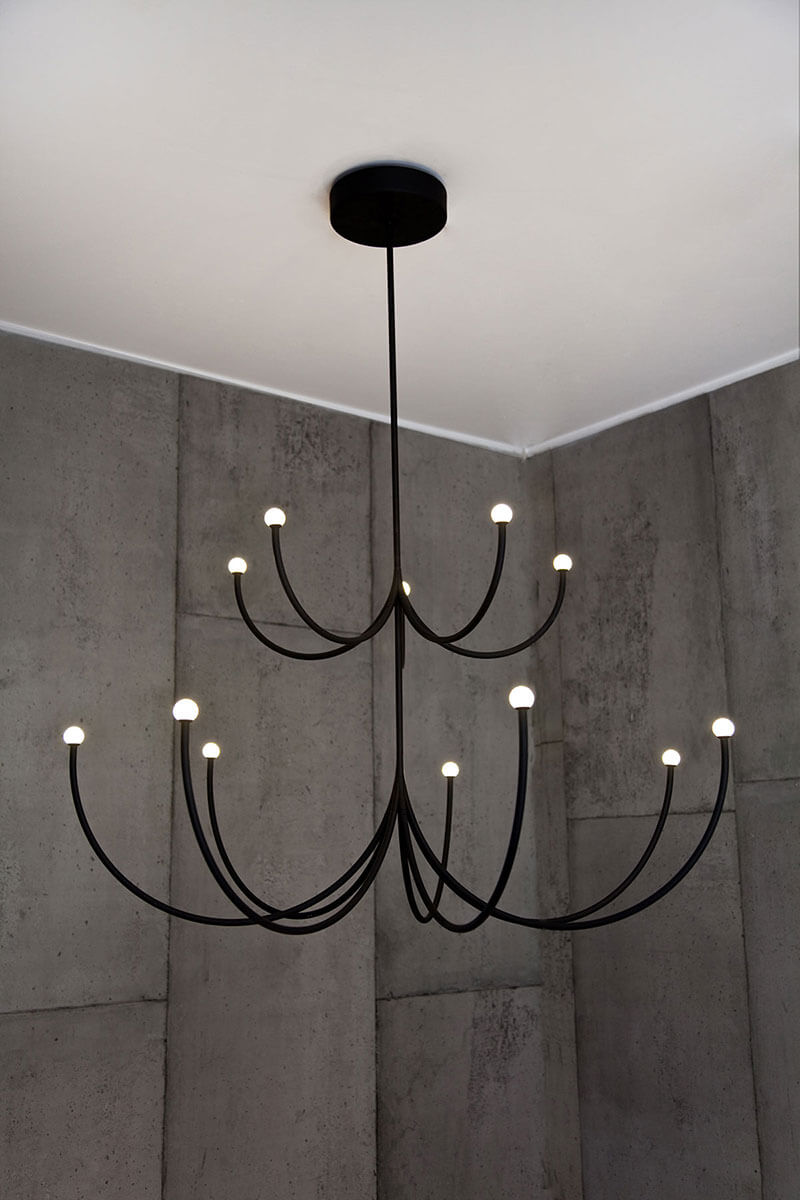 ARCA 2 -TIER CHANDELIER M/L par Matter Made