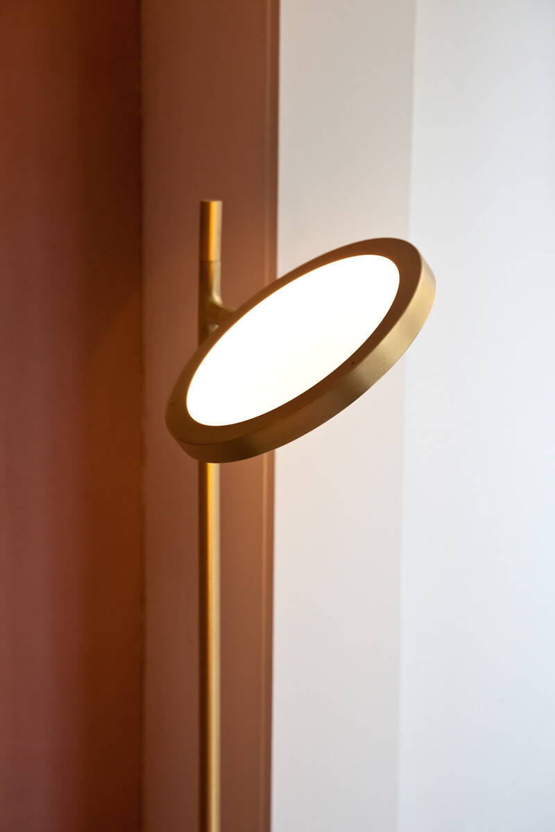 DISCUS FLOOR LAMP par Matter Made