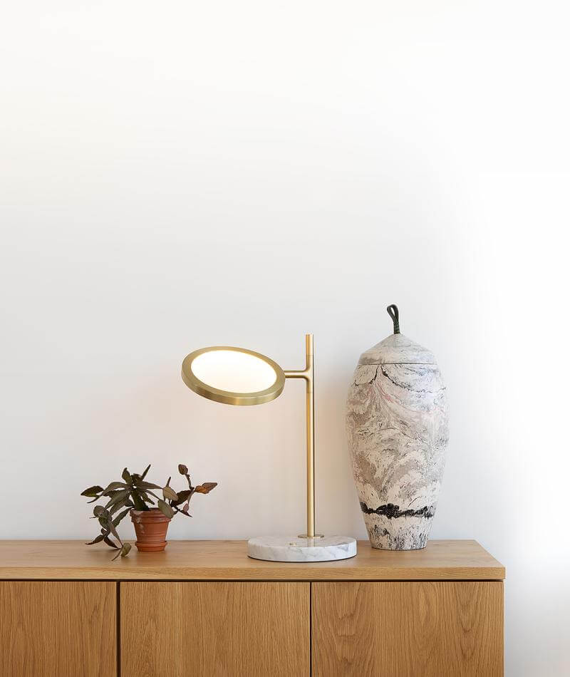 DISCUS TABLE LAMP par Matter Made