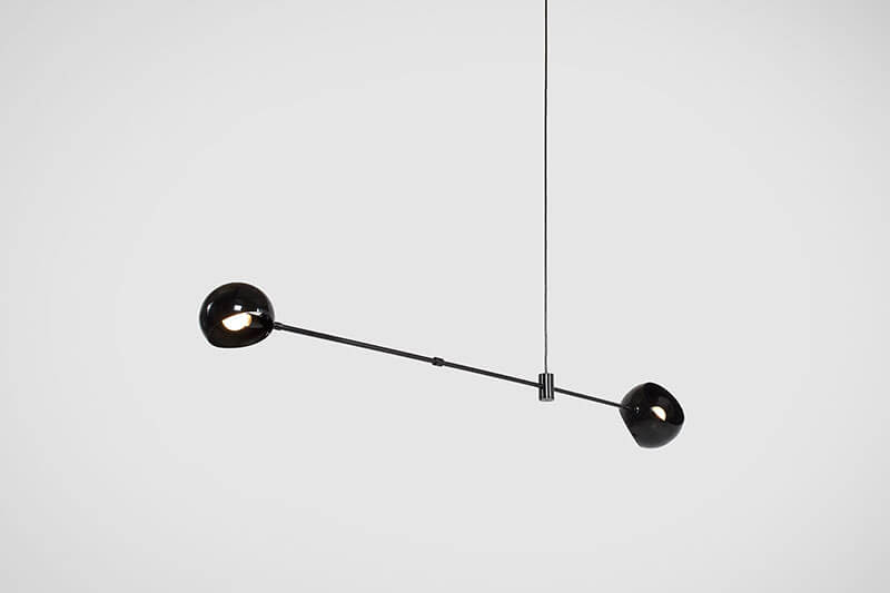 BOI PENDANT DUO No. 435 par David Weeks