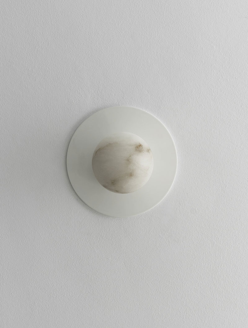 ALABASTER MINI ORB par Allied Maker