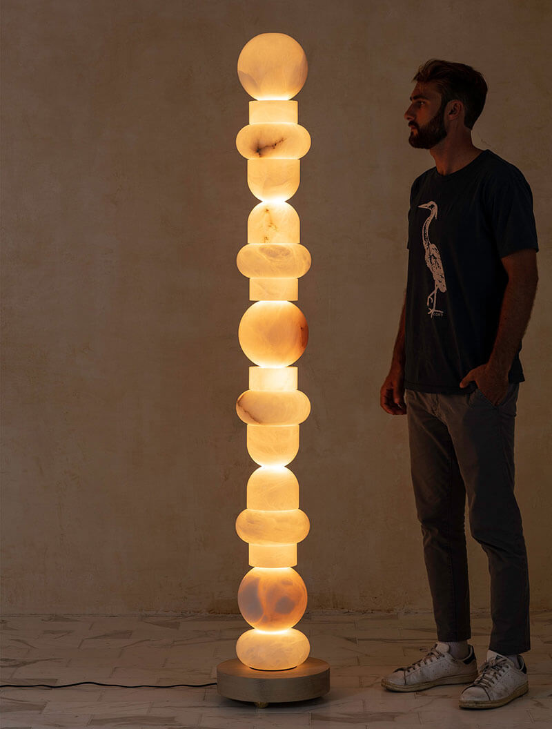 ALABASTER TOTEM 16 par Allied Maker