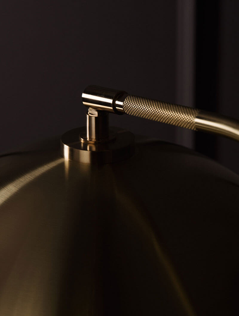 CLASP WALL LAMP par Allied Maker