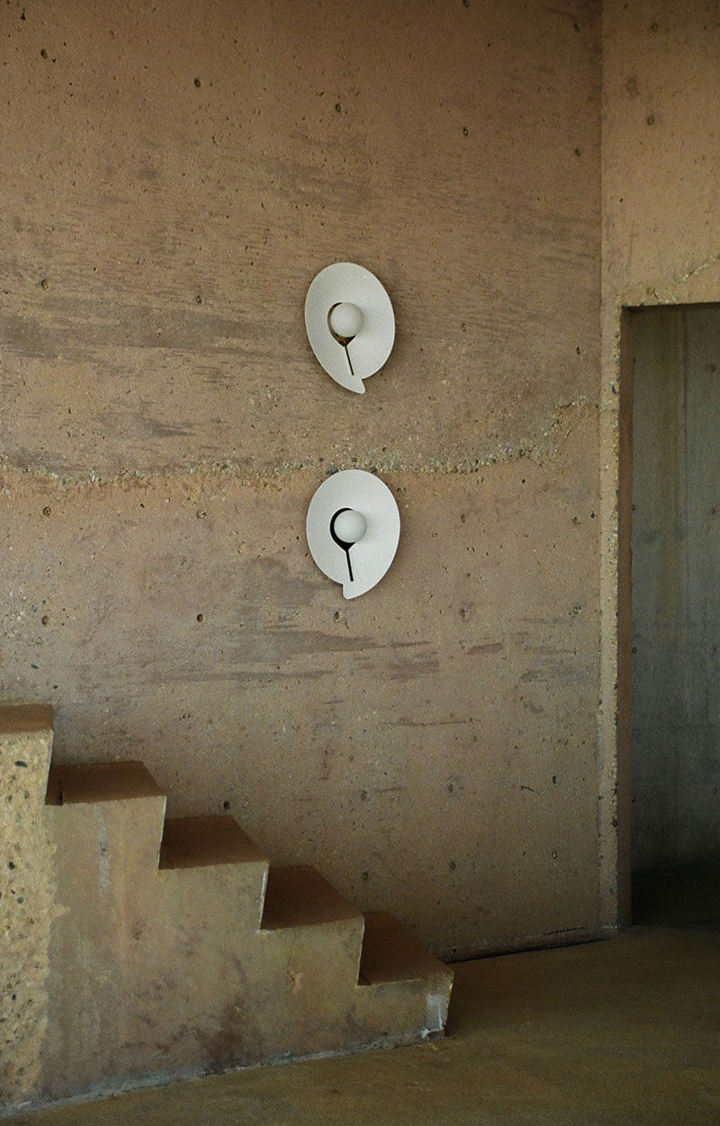 COMPAS SCONCE par Atelier de Troupe